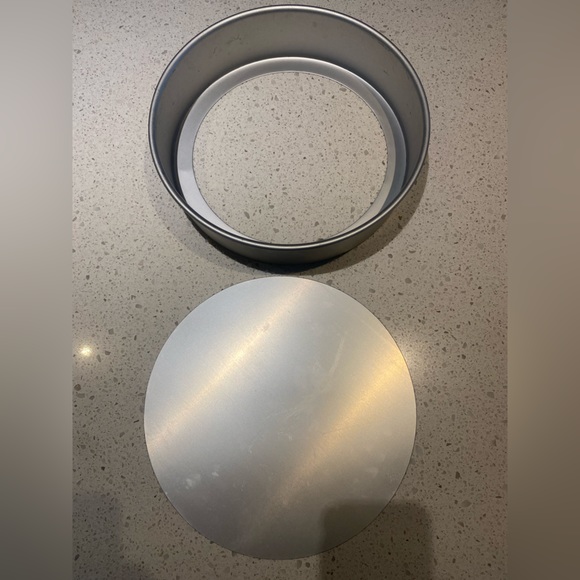 Fat Daddio’s Aluminum Cheesecake Pan, 12 inches Round - Picture 2 of 5